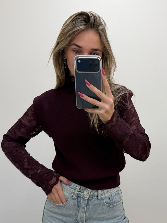 Bella Lace Top