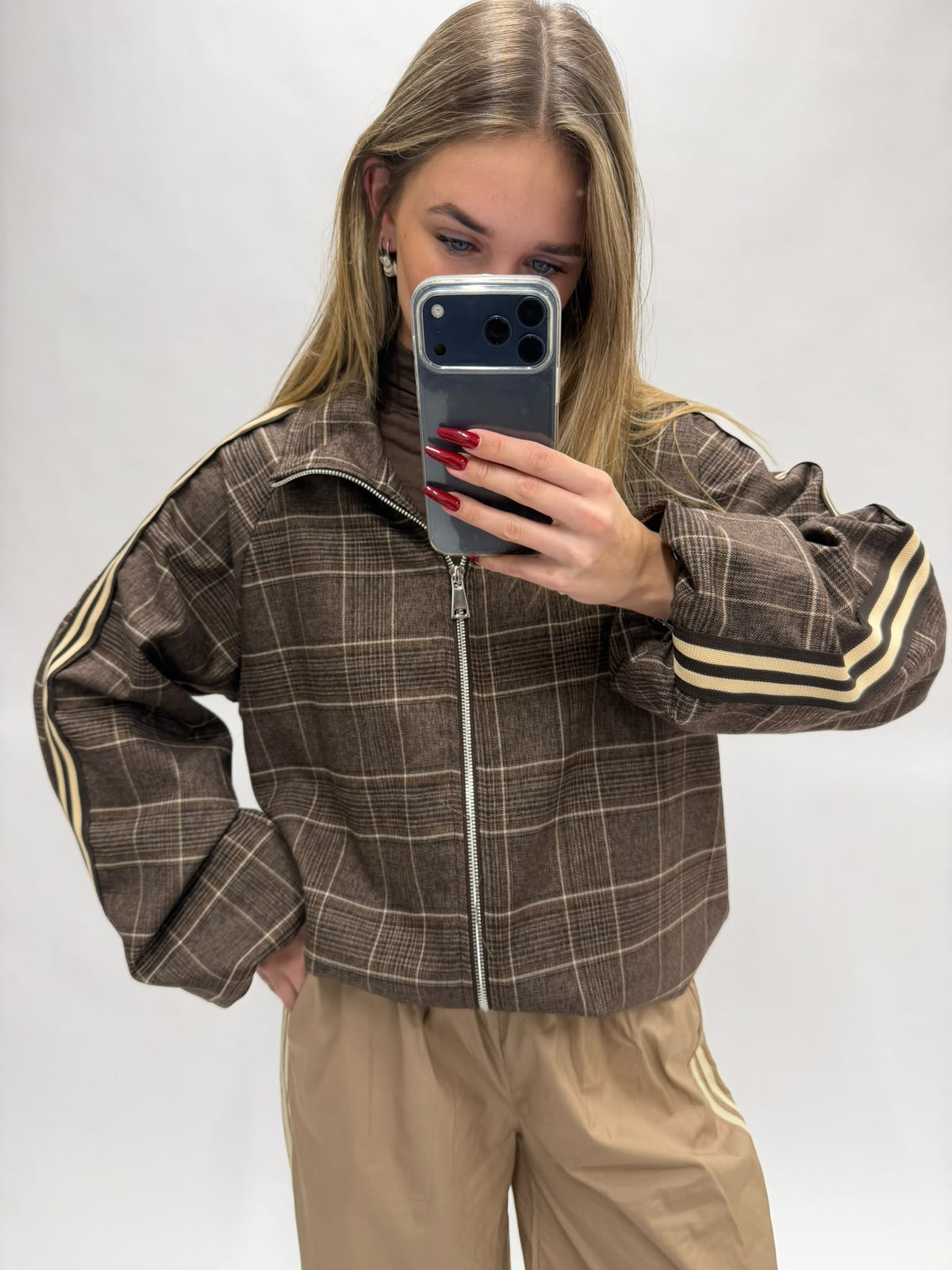Ruiten Jacket